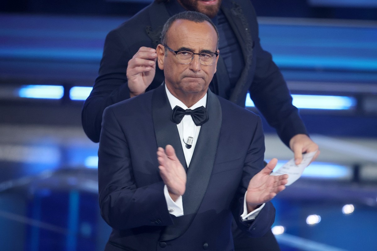 Carlo Conti prende parte alla 76ª edizione del Festival di Sanremo 2026 al Teatro Ariston