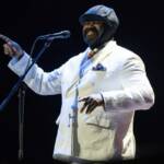 Gregory Porter si esibisce durante il concerto al Teatro Real di Madrid, 10 ottobre 2025, Spagna