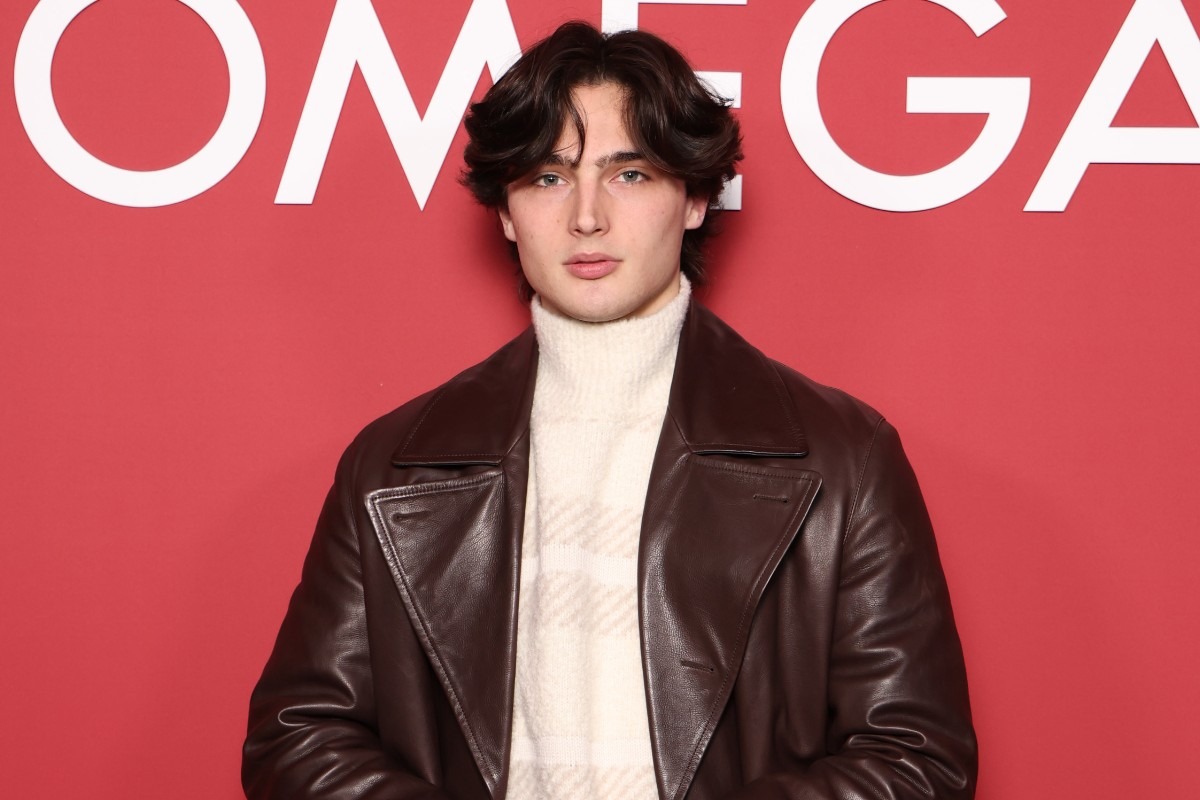 Mattia Basso posa per 'French Alps 2030' presso la OMEGA House durante le Olimpiadi Invernali 2026 il 16 febbraio 2026 a Milano, Italia. (Foto di Mike Marsland/Getty Images per OMEGA)