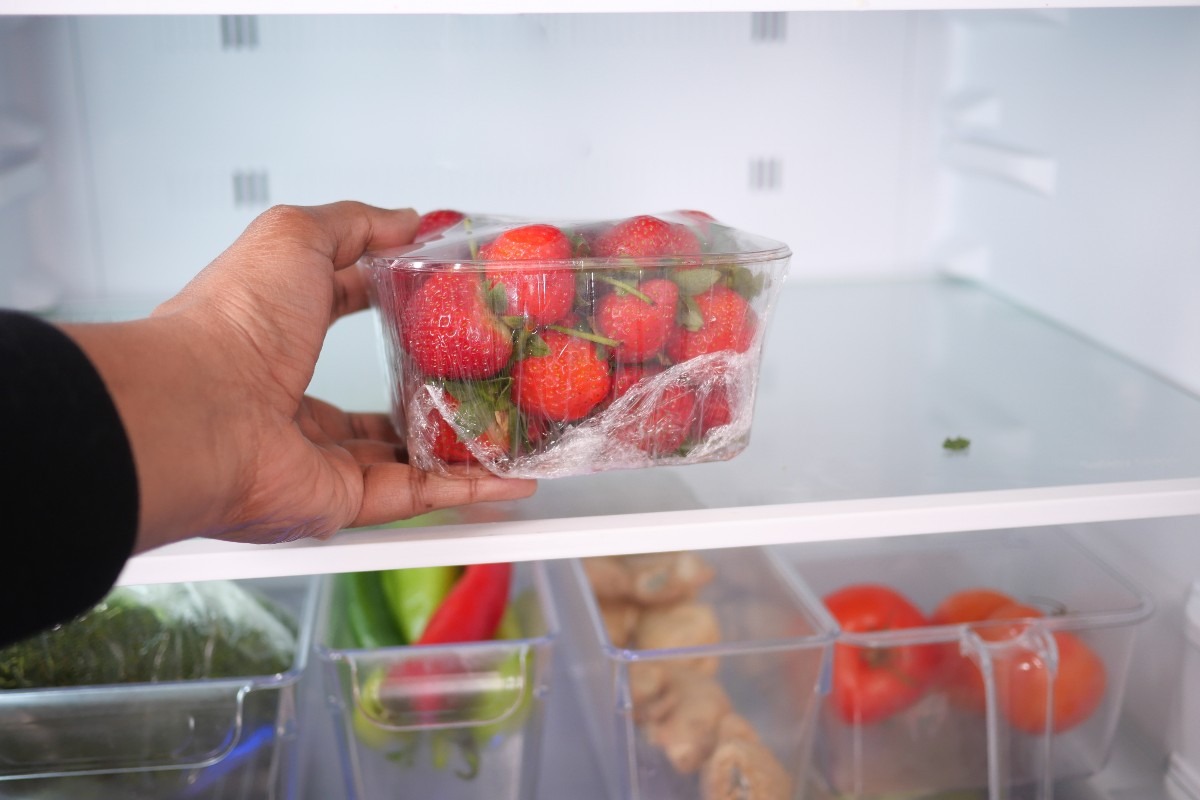 Le fragole in frigo