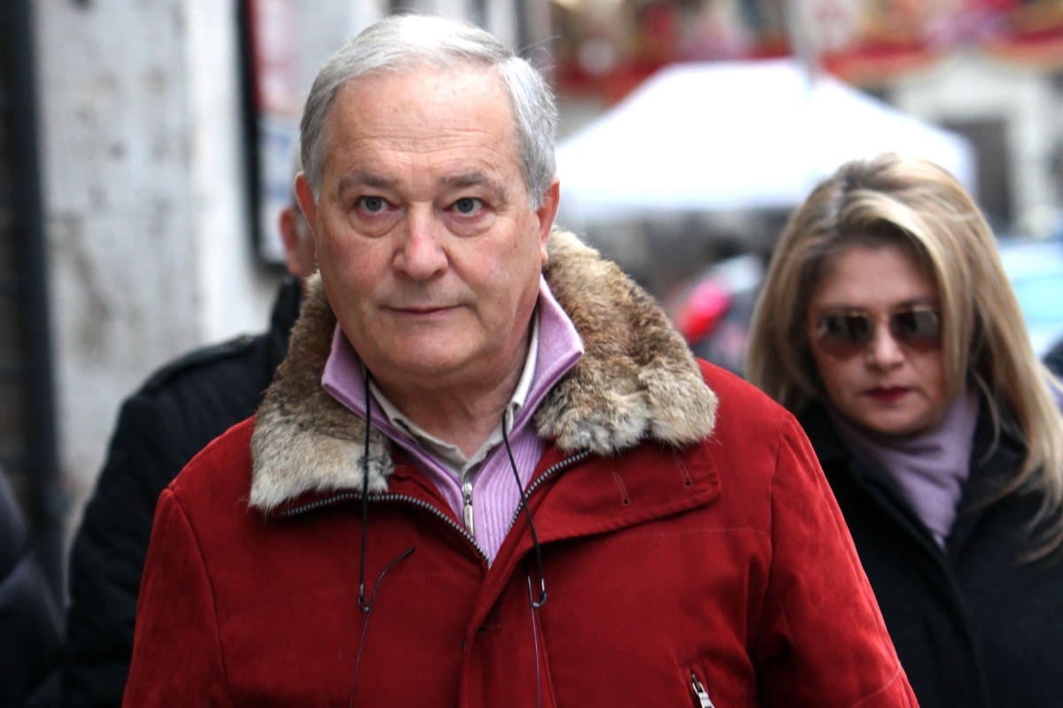 Francesco Sollecito, padre di Raffaele, all'udienza d'appello del figlio e di Amanda Knox sulla loro condanna per l'omicidio di Meredith Kercher, 11 dicembre 2010, Perugia, Italia. (Foto di Franco Origlia/Getty Images)