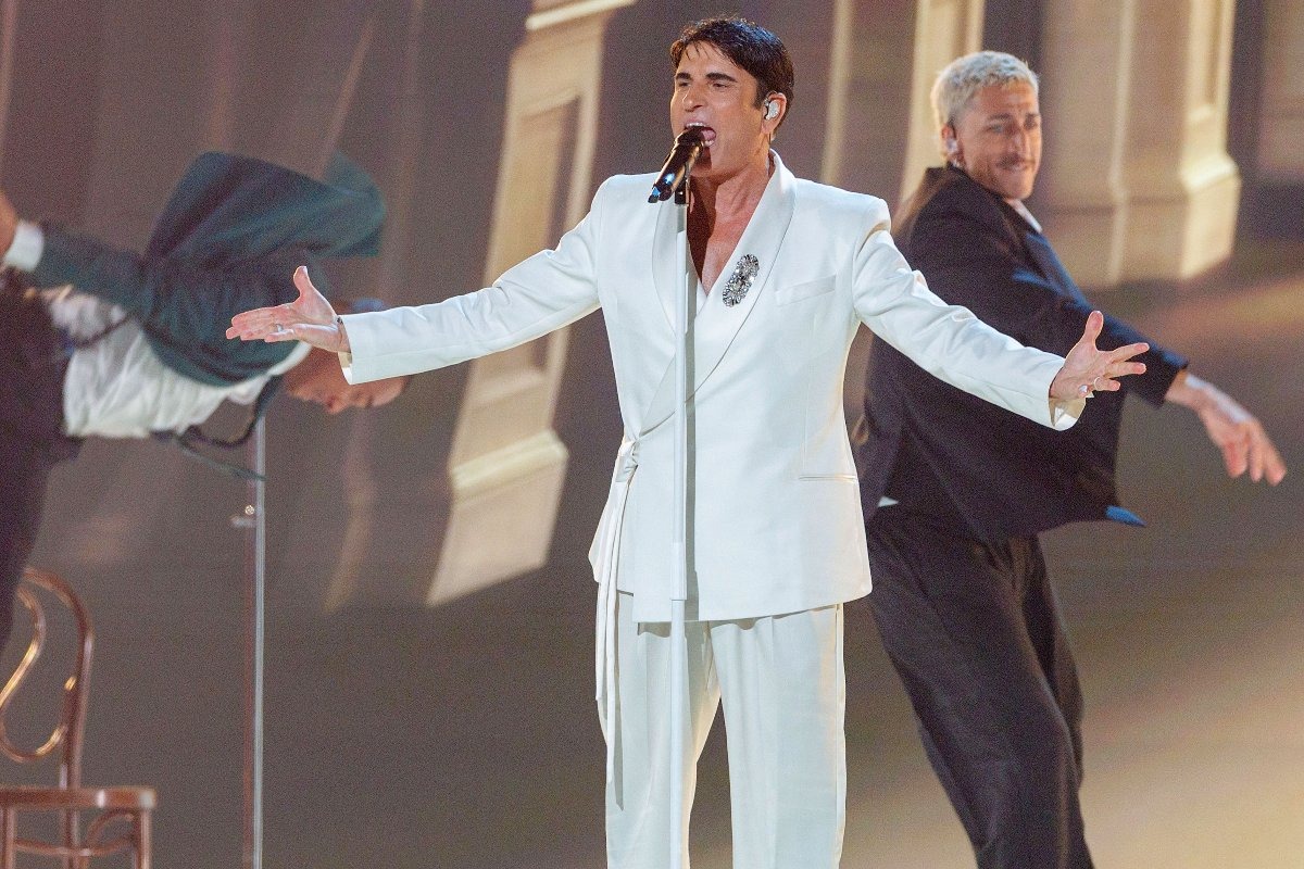 Eurovision 2026, Sal Da Vinci papabile vincitore: a che ora si esibisce durante la finale