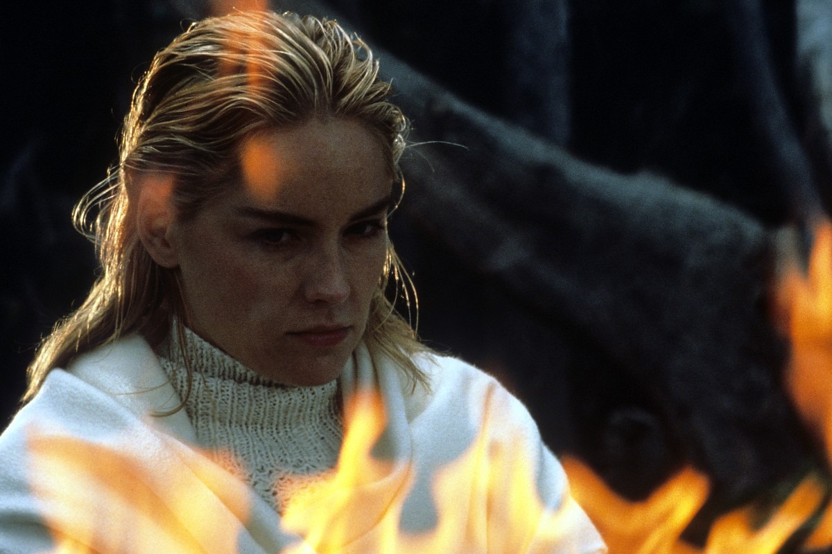 Sharon Stone in una scena del film Basic Instinct