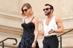 Chiara Ferragni e Fabio Maria Damato partecipano alla sfilata Haute Couture di Schiaparelli