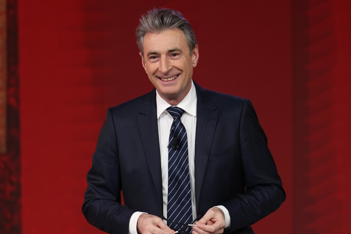 Milo Infante durante una puntata di "Ore 14"
