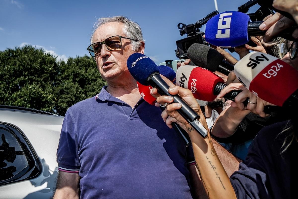 Il gioielliere Mario Roggero si presenta al carcere di Bollate per costituirsi dopo la condanna definitiva della Cassazione