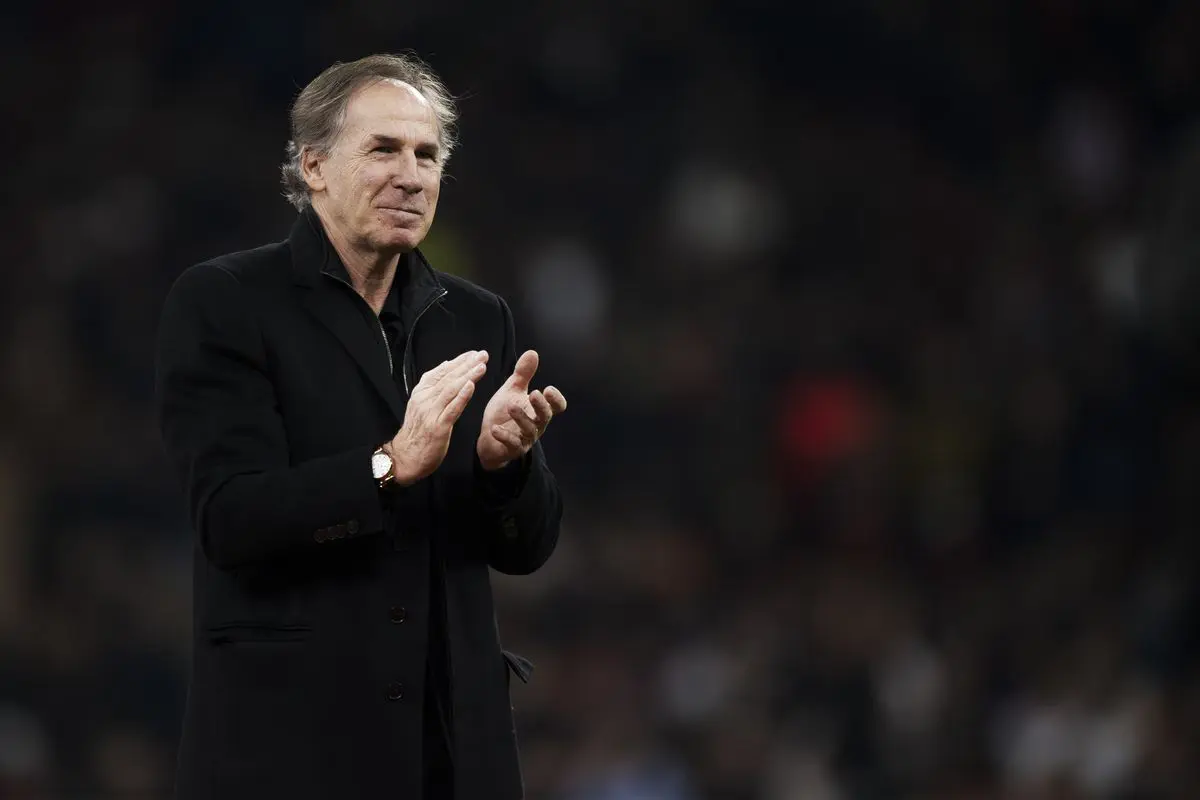 Franco Baresi a San Siro applaude ai tifosi