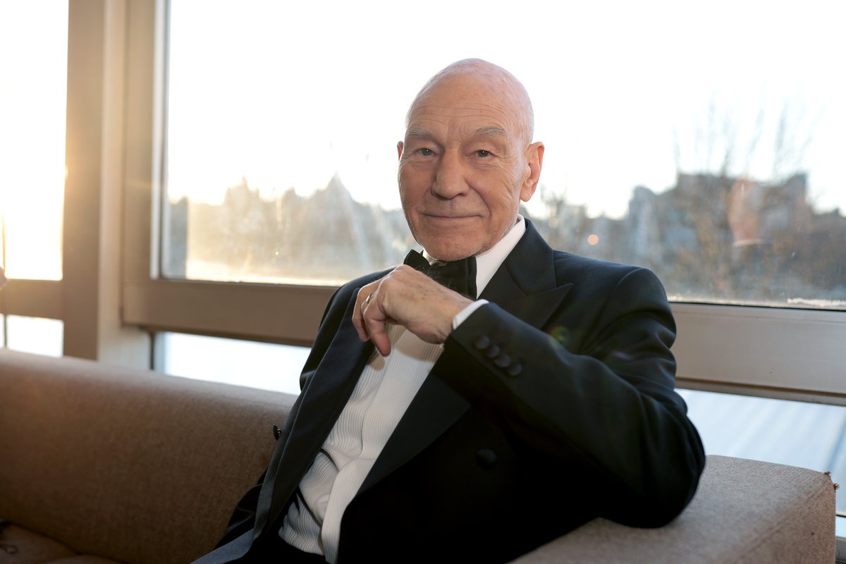Patrick Stewart ai BAFTA Film Awards 2023 presso la Royal Festival Hall